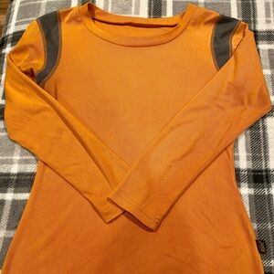 Kuhl long sleeve tee, Small size, orange and grey color.